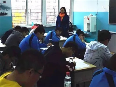 【教研·新动态】“沉着冷静，认真答卷”