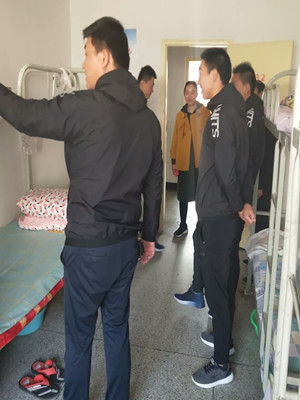 河西成功学校加强学生宿舍卫生、安全管理