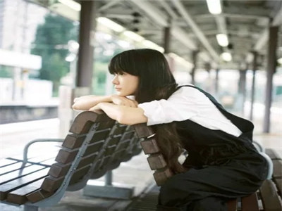 满分作文《每一个生命都无需比较》，看哭很多人了