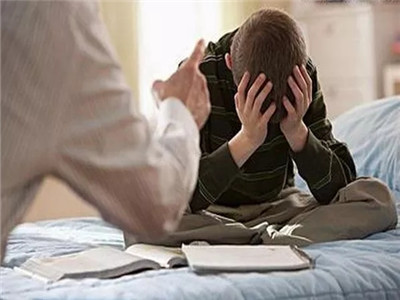 我讨厌我的父亲（读了三遍，感人肺腑！） ​