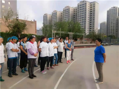 心往一块靠，劲往一处使——记河西成功后勤日常跑操活动