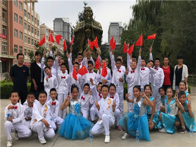 快讯！河西成功小学“书香校园·中华经典诗文诵读”节目《江山如此多娇》成功入围决赛！