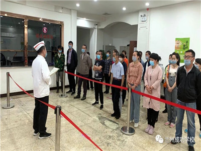 【中考补习一校后勤团队例会】打造优质服务团队，做好后勤保障工作