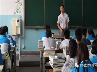 能文能“舞”，这位成功老师厉害了！